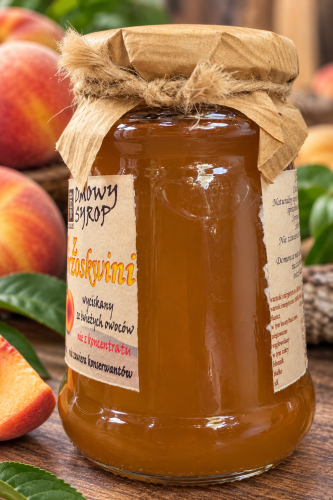 domowy-syrop-z-brzoskwin-trusk-zblizenie